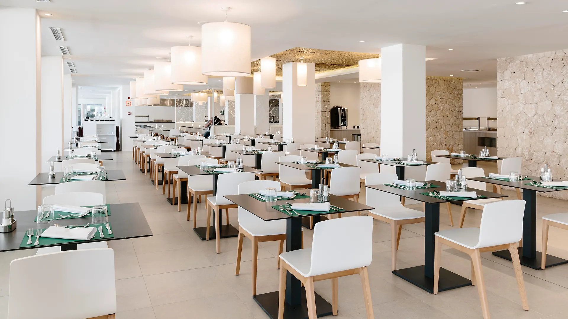 Alua Soul Mallorca Resort (Adults Only) Cala d'Or  4*, Cala d'Or (Mallorca)
